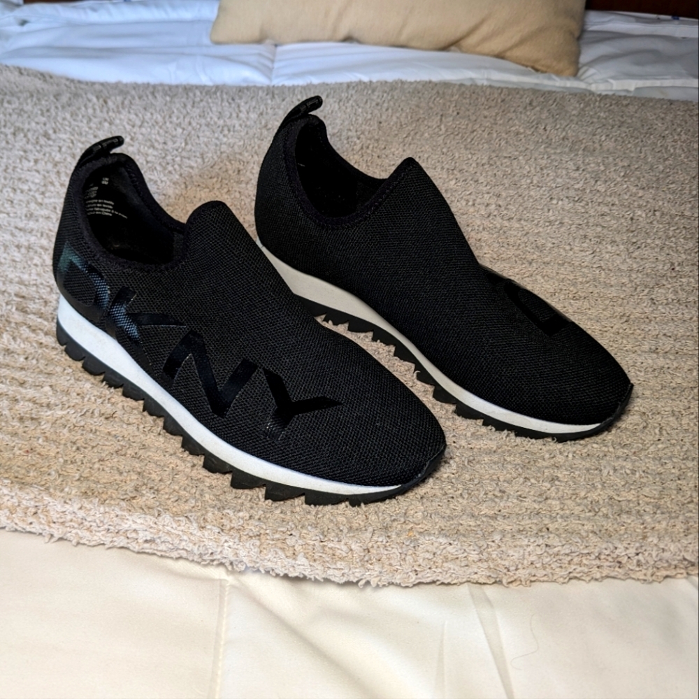 DKNY Platform Slip on Sneakers - Black, 8 1/5